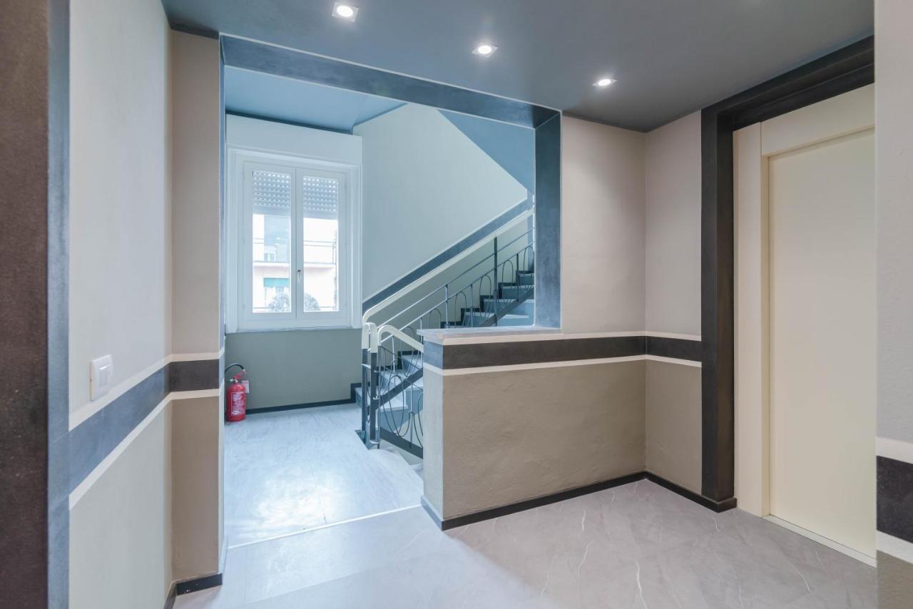 Pavia Tower - By Host4U Apartment Exterior photo