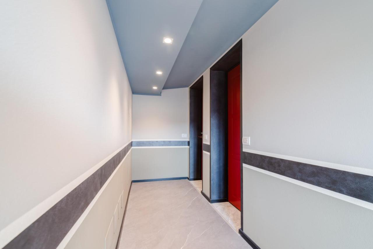Pavia Tower - By Host4U Apartment Exterior photo