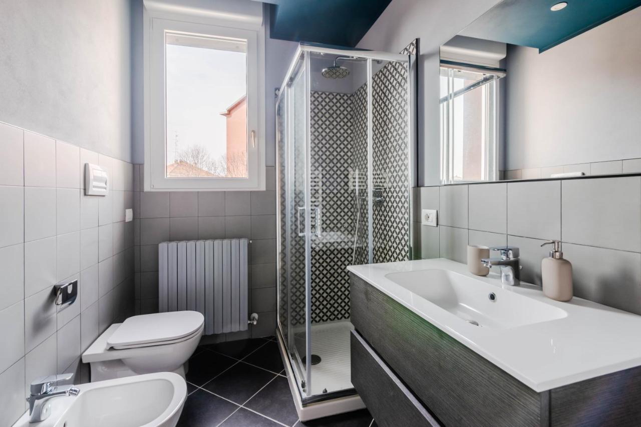 Pavia Tower - By Host4U Apartment Exterior photo